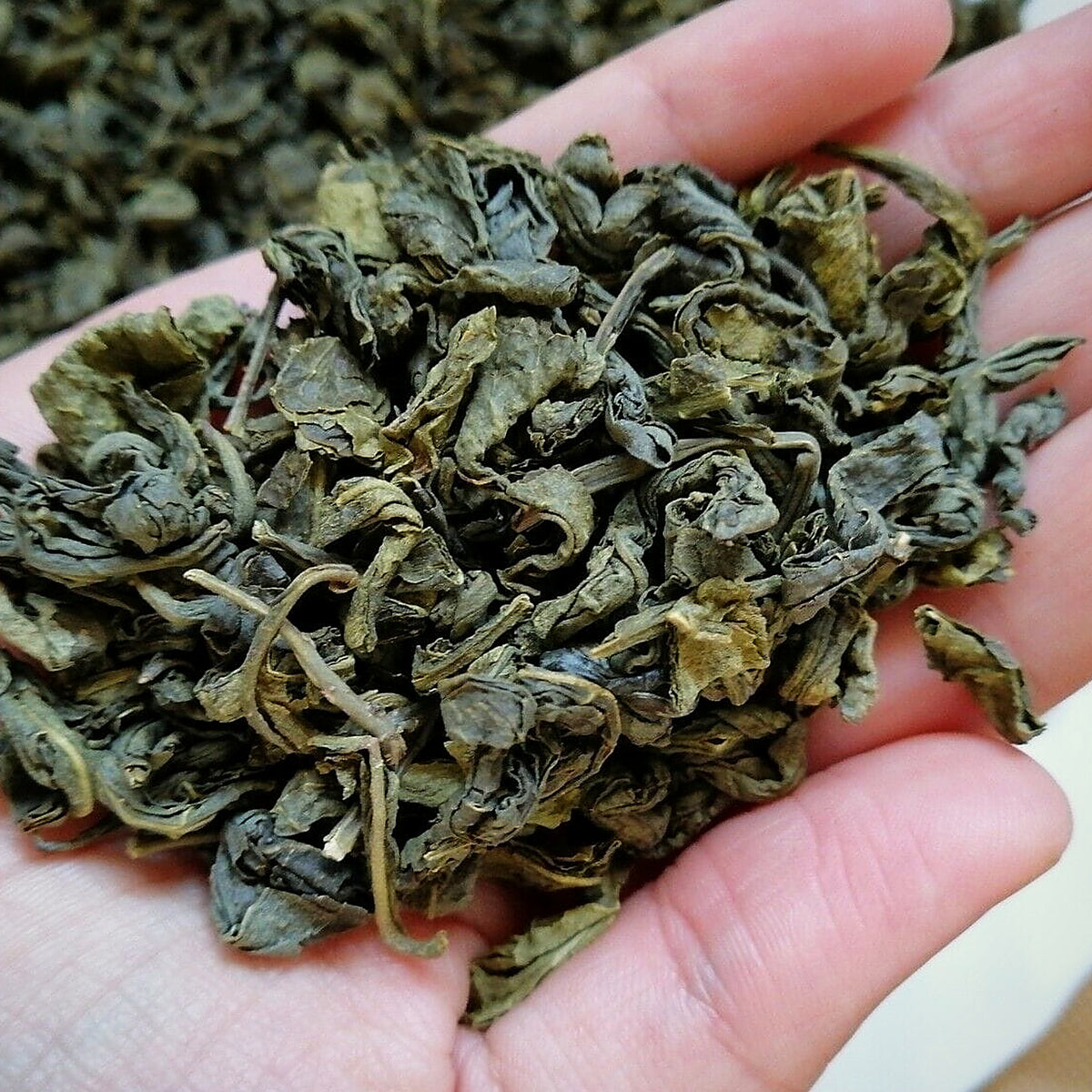 Peshawari Green Tea — Pure Loose-Leaf Kahwa